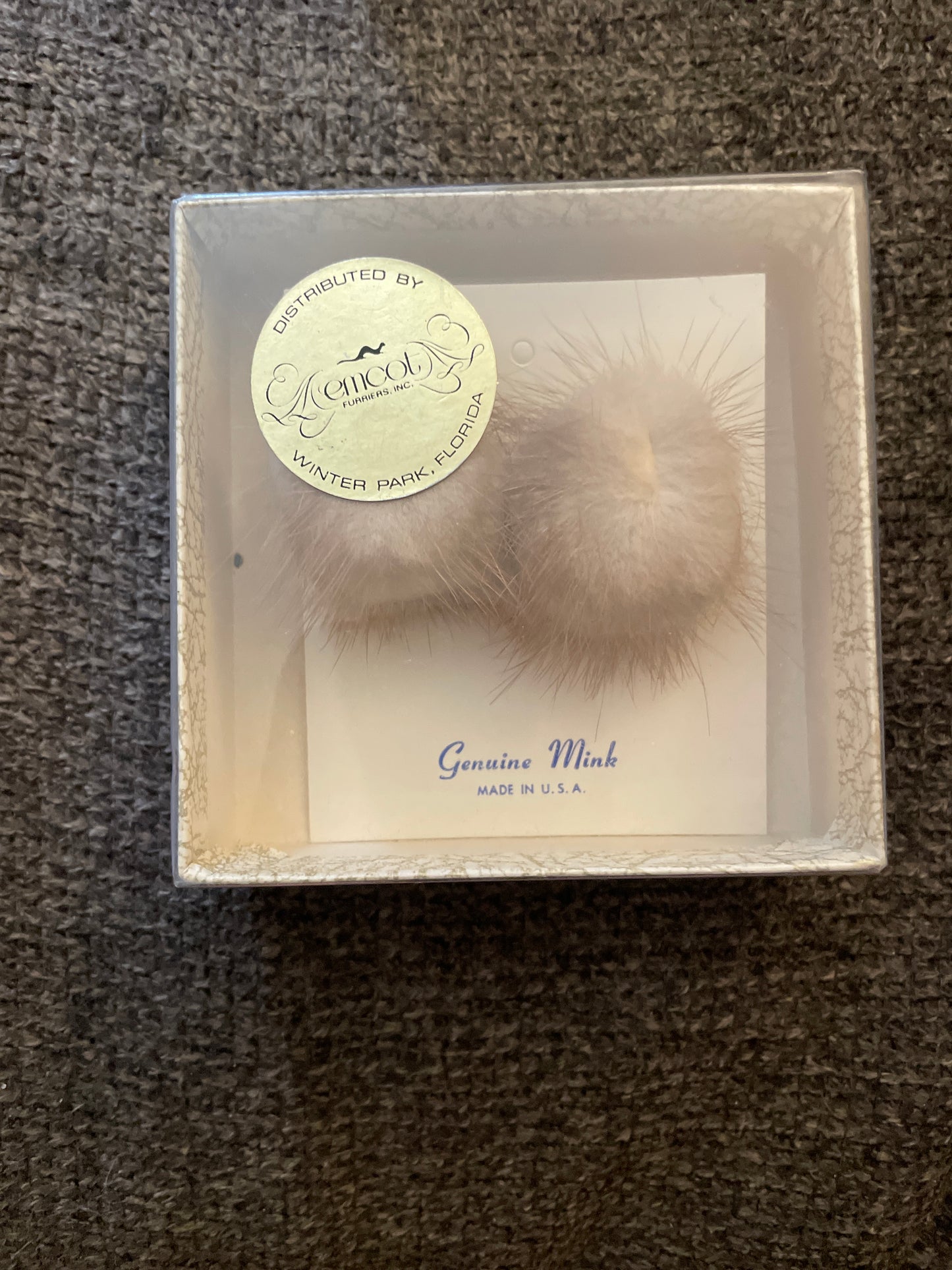 Vintage 1950’s fur cuff links